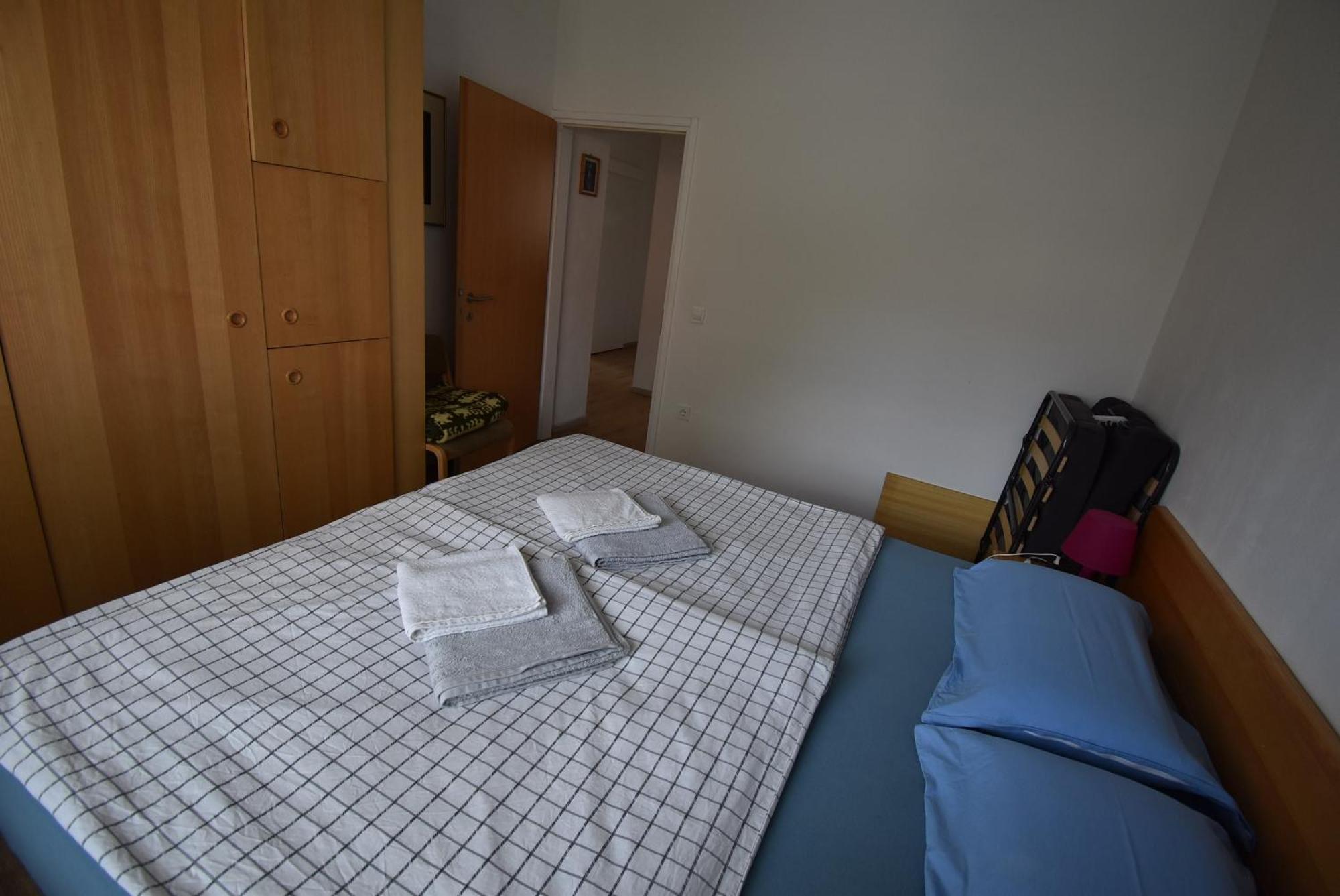 Apartment Free Alps, Massage & Wine *
