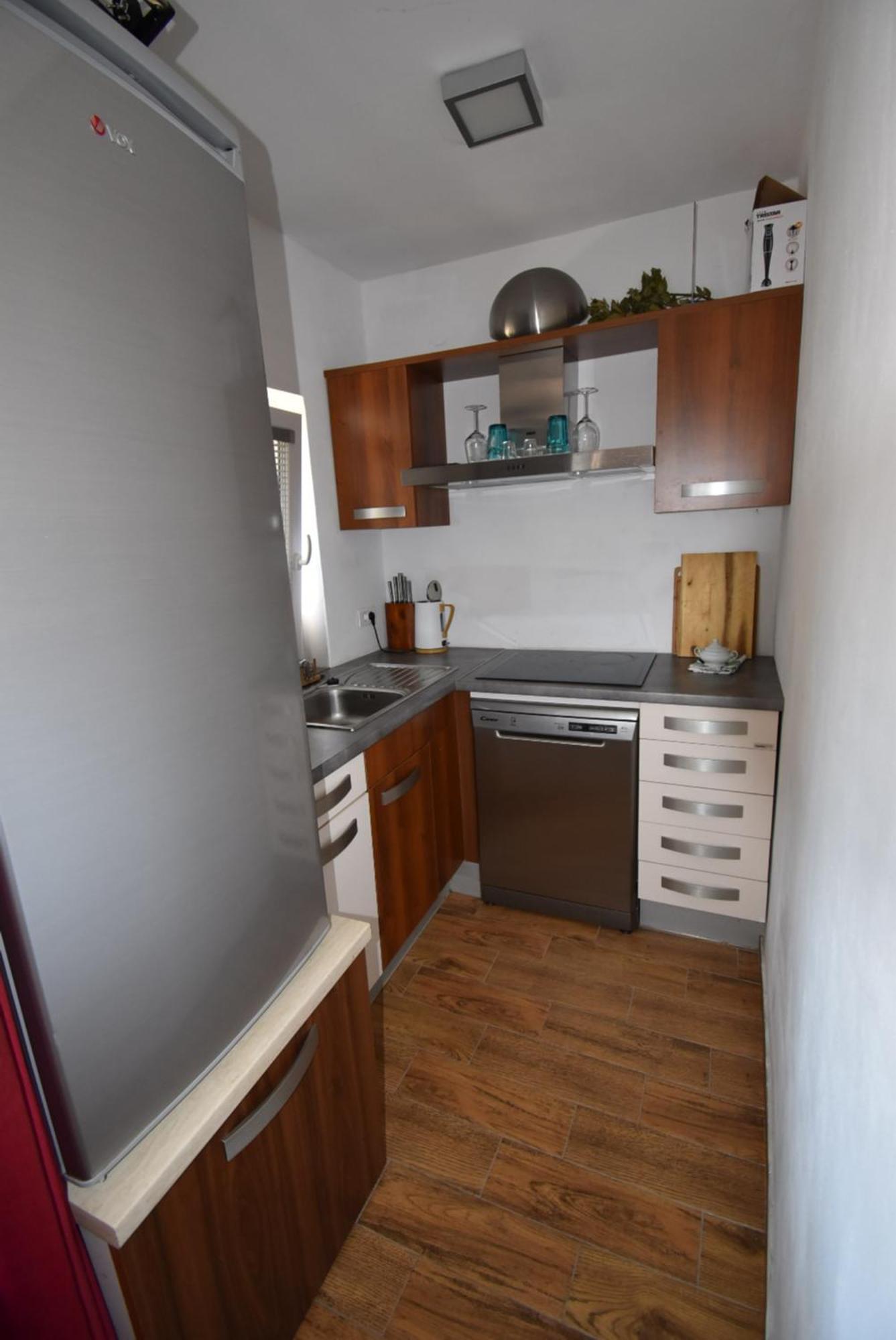 Apartment Free Alps, Massage & Wine *