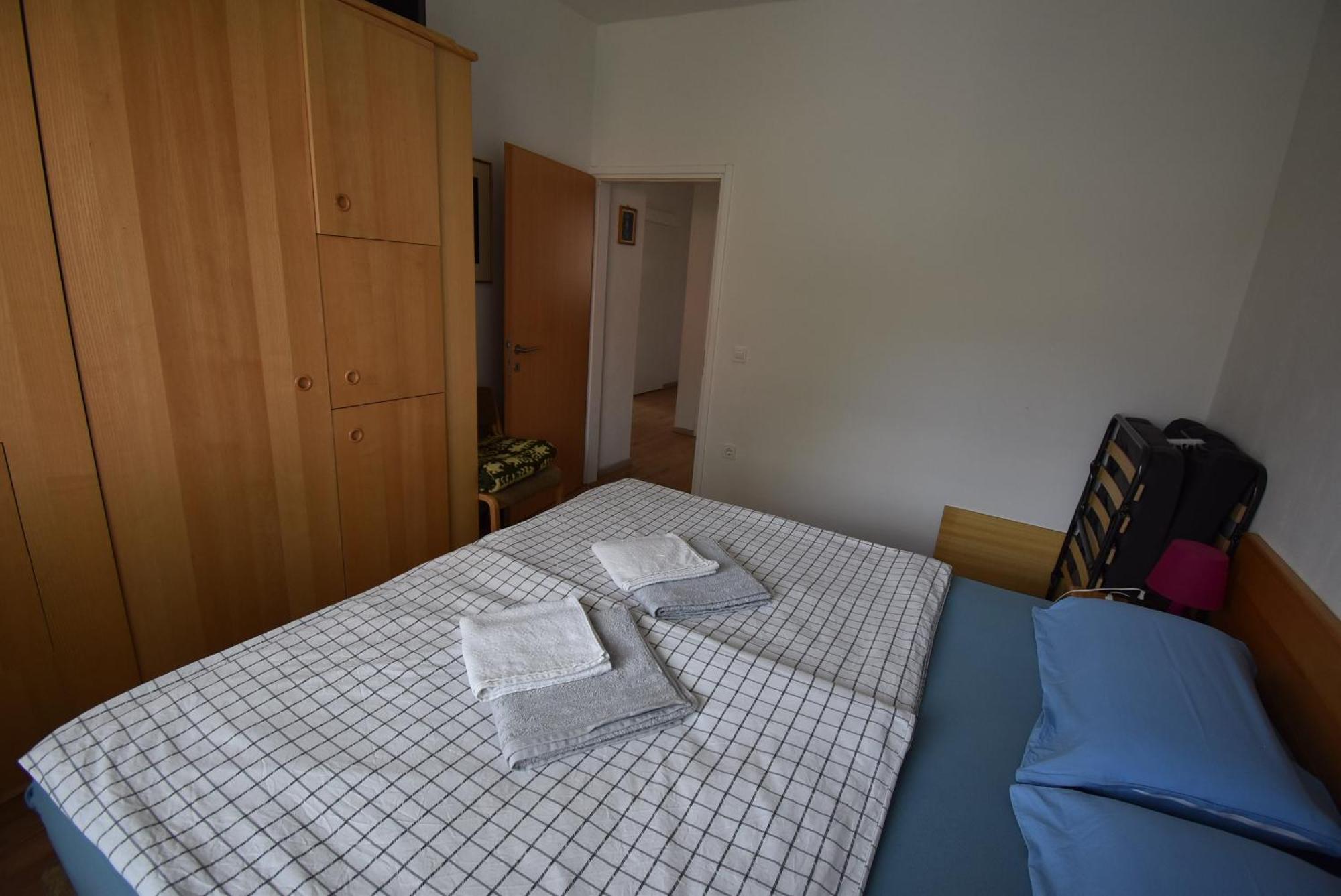 Free Alps, Massage & Wine Apartment *
