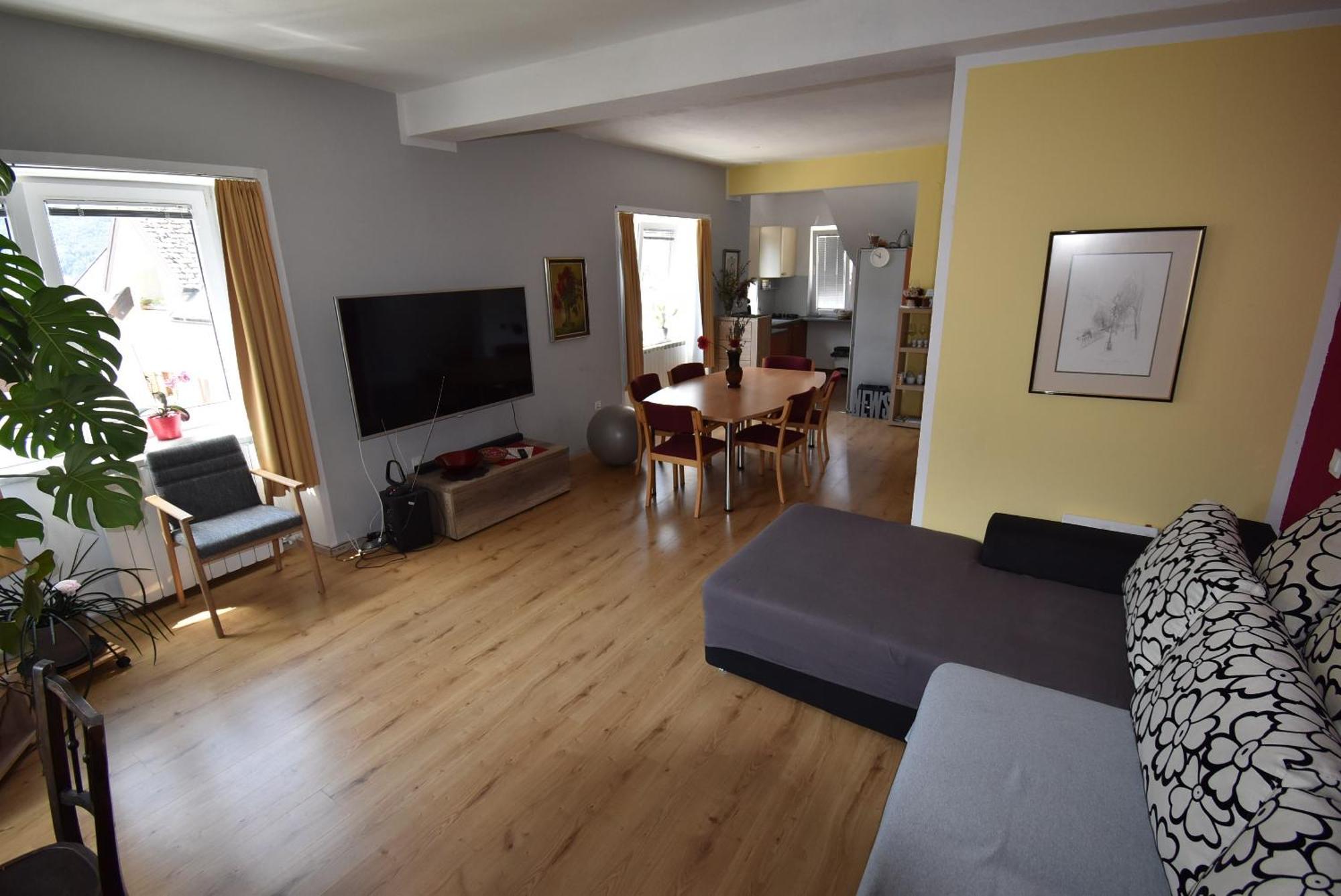 Apartment Free Alps, Massage & Wine Bovec