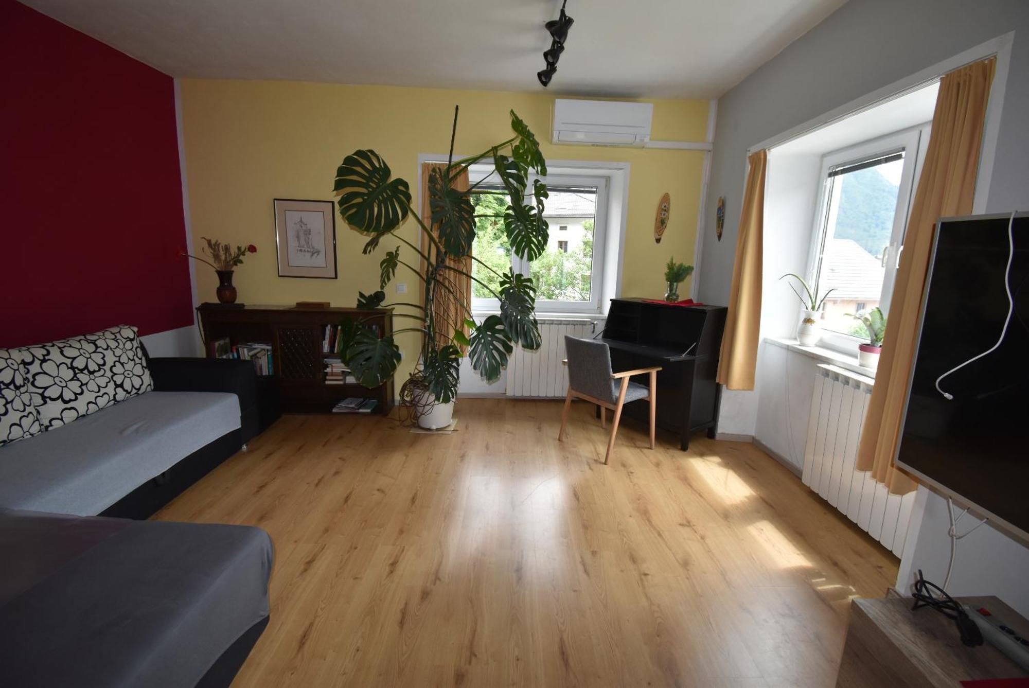 Free Alps, Massage & Wine Apartment *