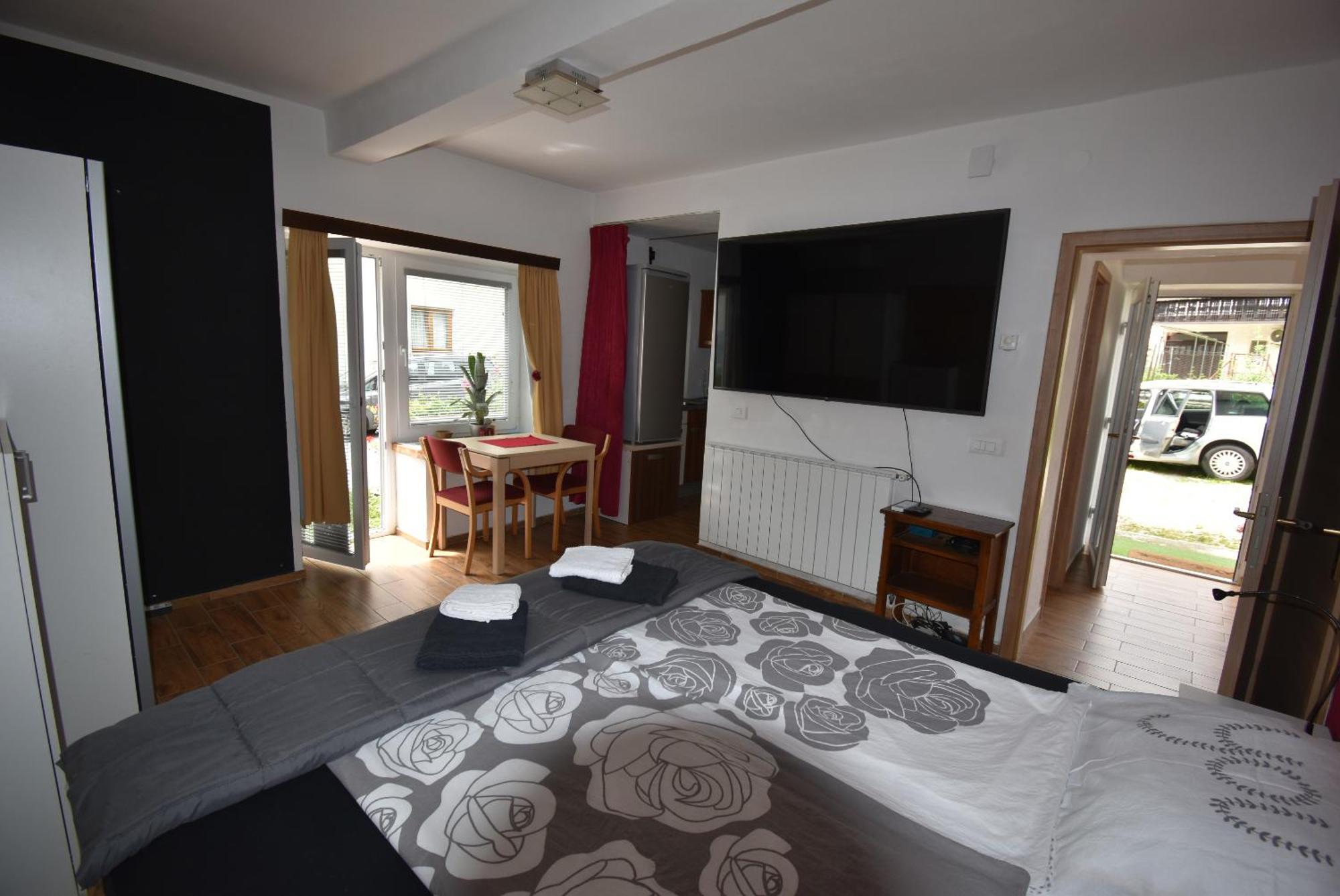 Apartment Free Alps, Massage & Wine *